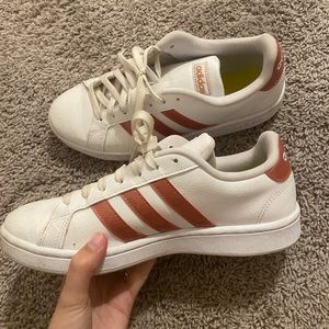 Adidas Shoes 🥰